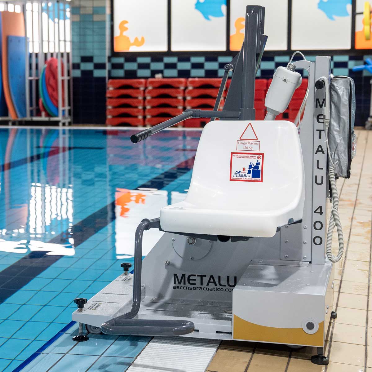 Ліфт-підйомник для інвалідів METALU 400 (120 кг) 2 Ліфт-підйомник для інвалідів METALU 400 (150 кг)